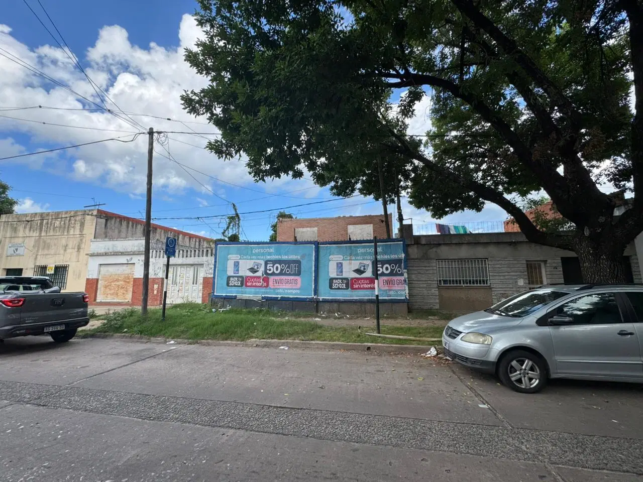 Terreno en venta amplio con posibilidad de vivienda o galpòn comercial 4