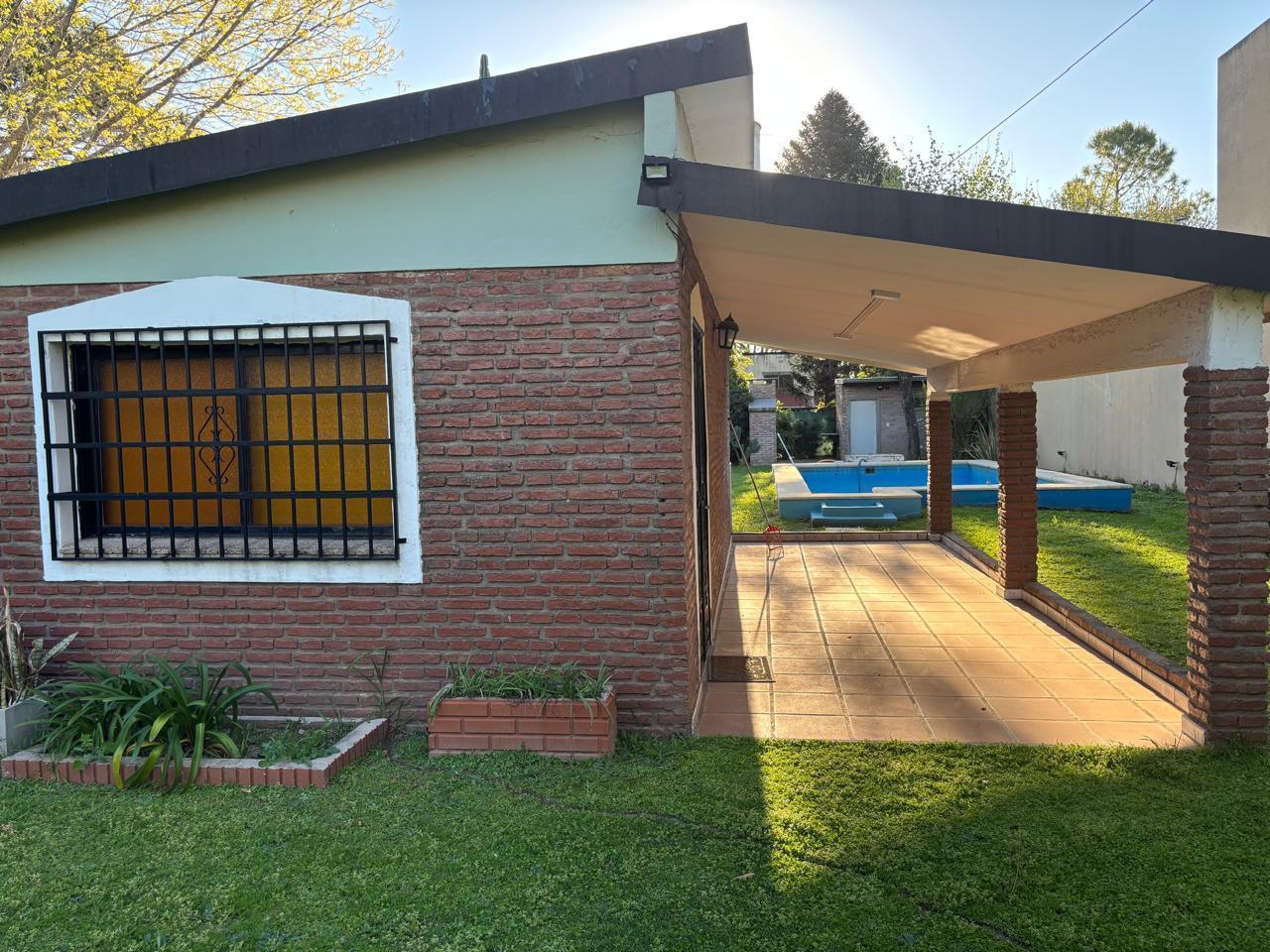 Casa en Funes