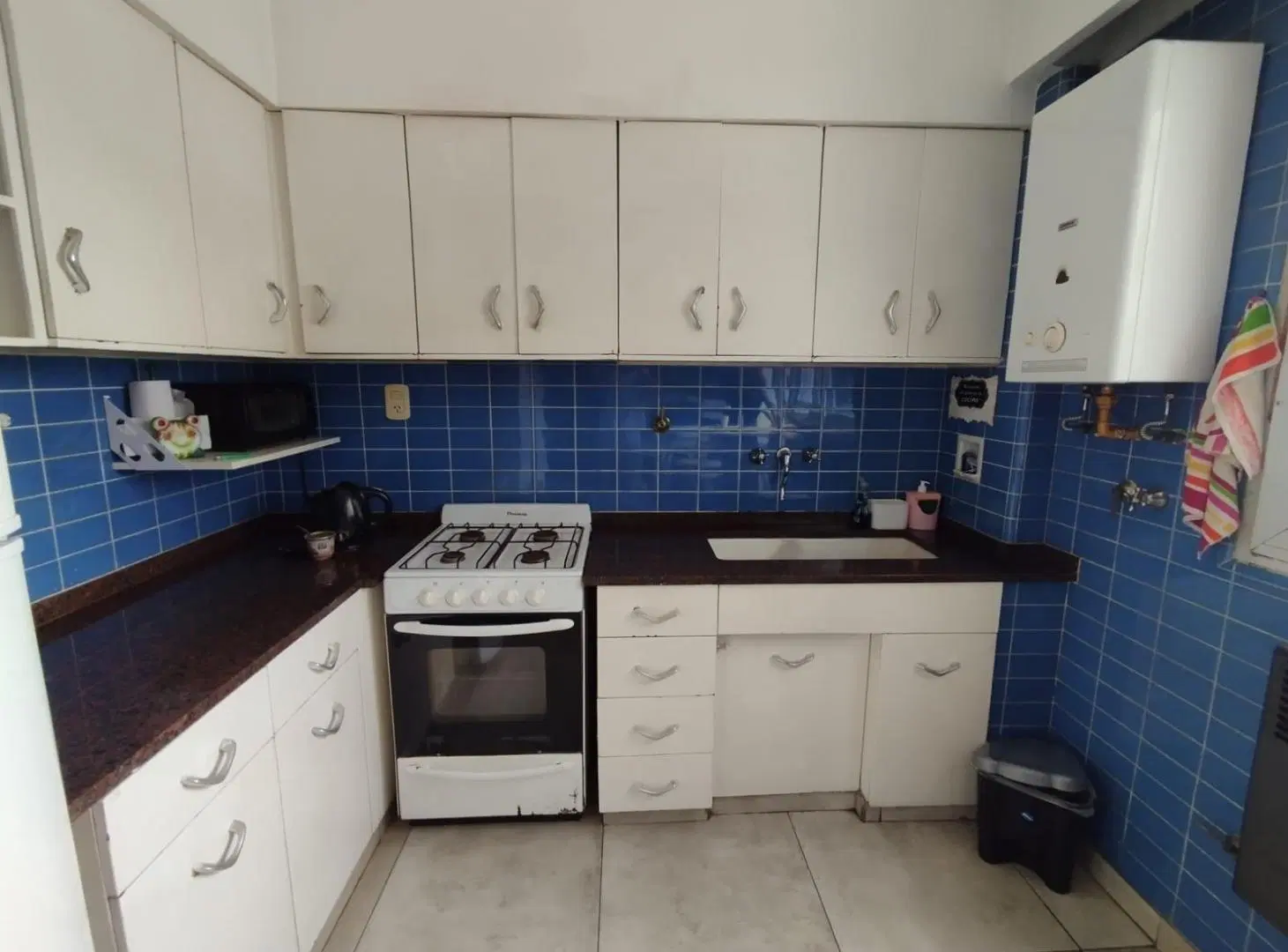Departamento en venta sobre una de las Avenidas mas importantes de Rosario. 4