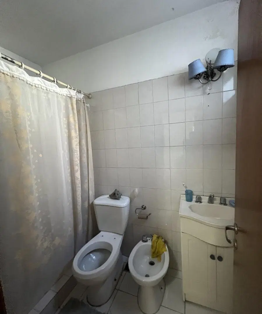 Departamento en venta en Santiago 1652 piso 3. 3