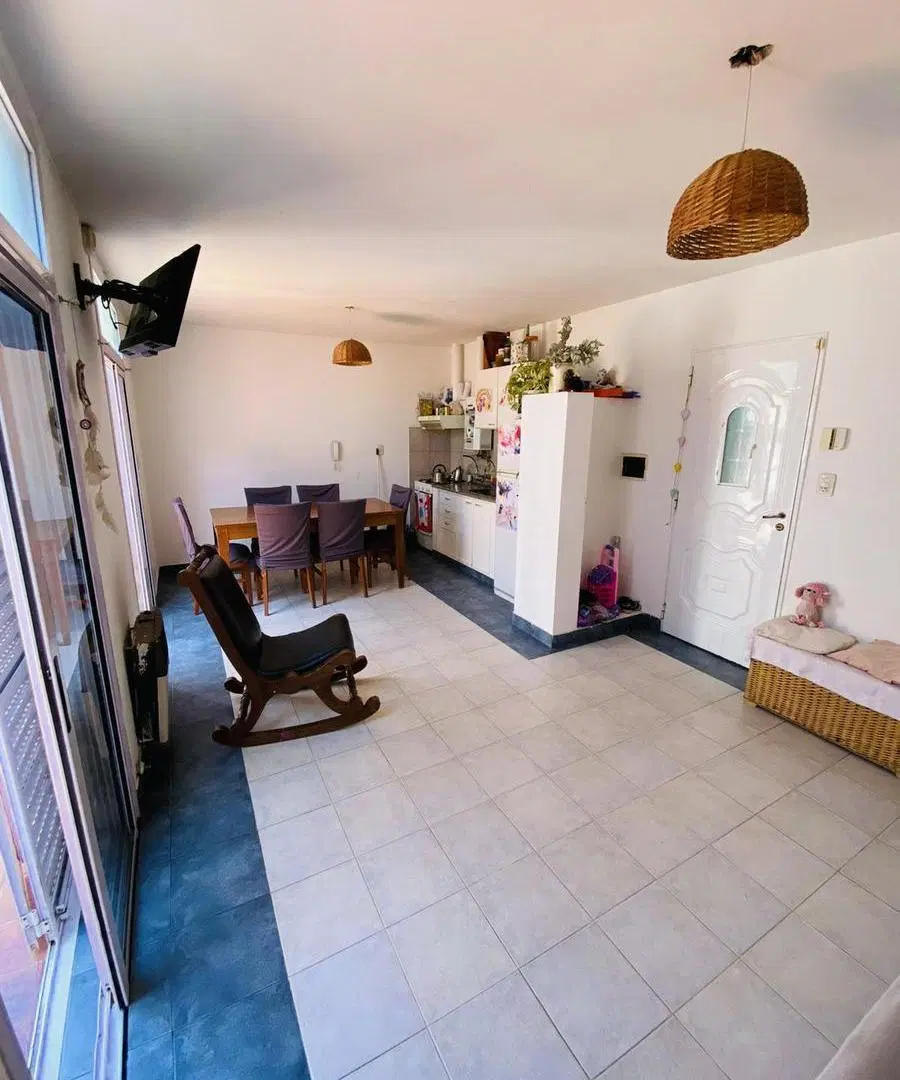 VENTA DE CASA EN PASAJE PUERTO BELGRANO 125 BIS 5