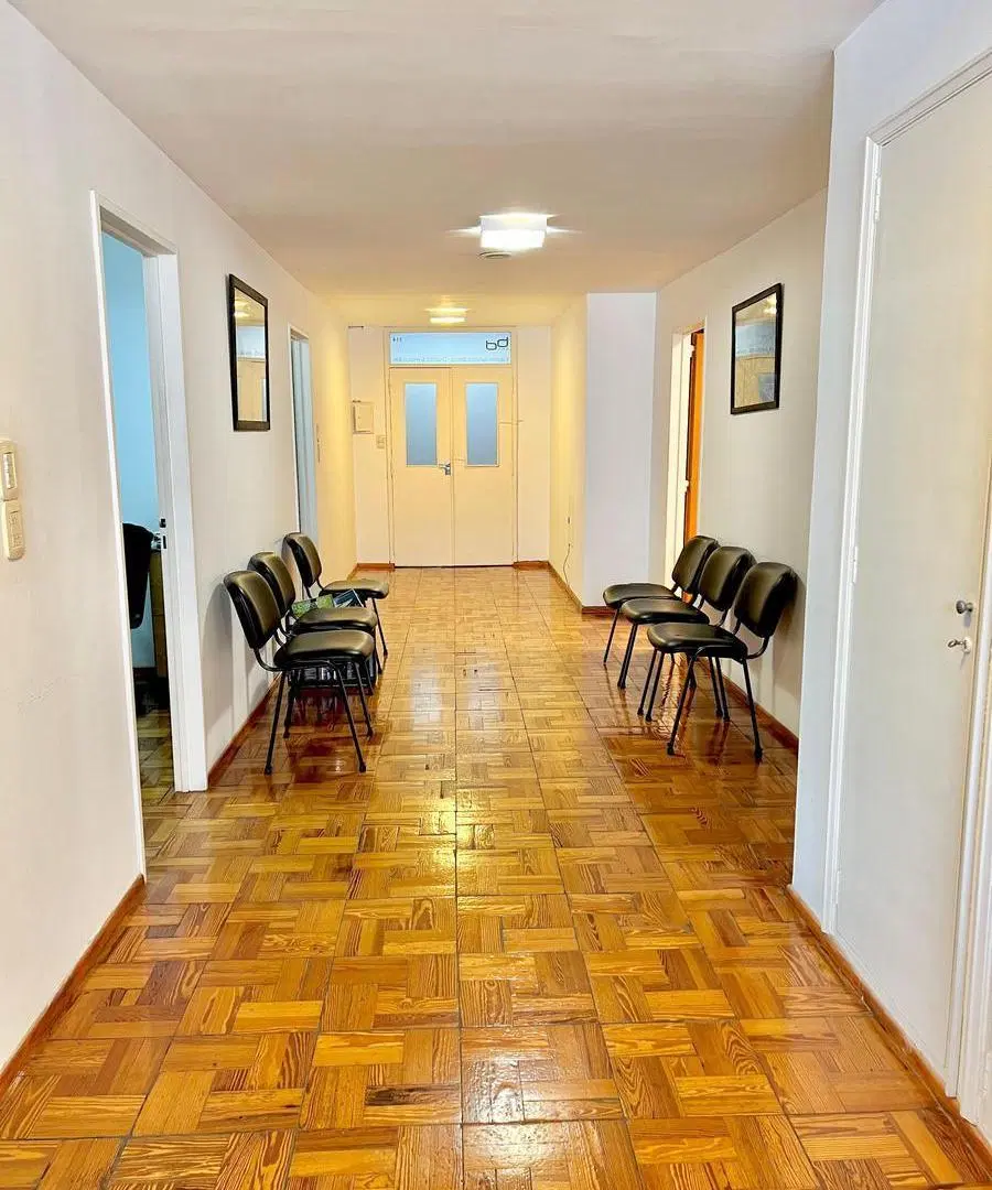 Oficina en Alquiler/ Venta en Santa fe al 1200 1