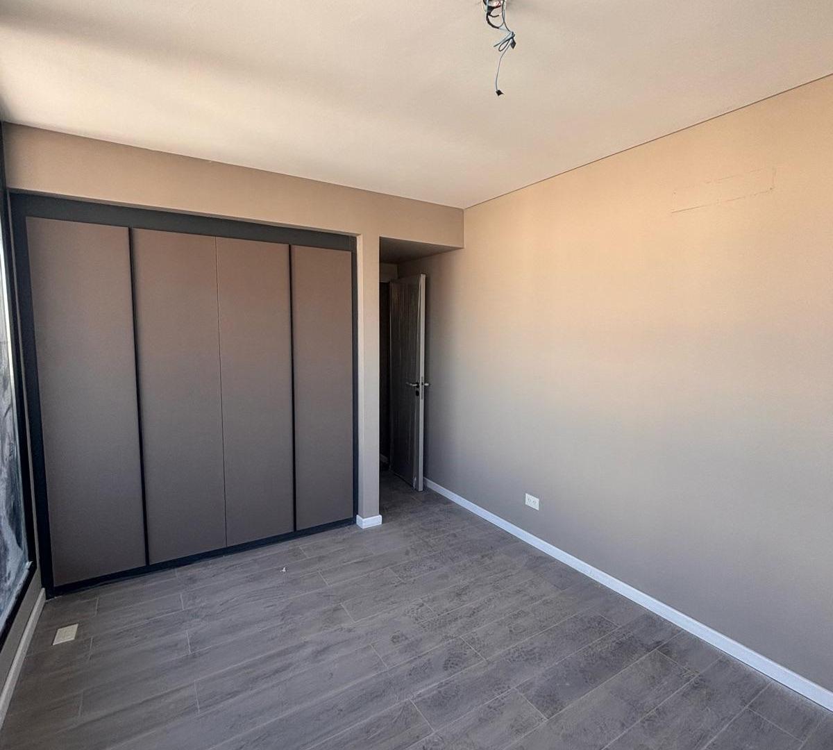 Foto de Departamento 2 dormitorios a la venta en barrio Abasto, imagen 2