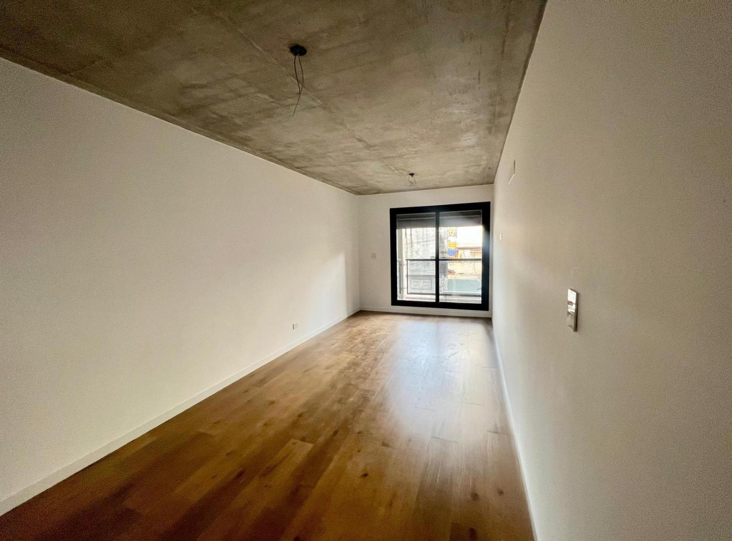 Foto de Departamento 2 dormitorios a la venta en Zeballos esquina Dorrego, imagen 2