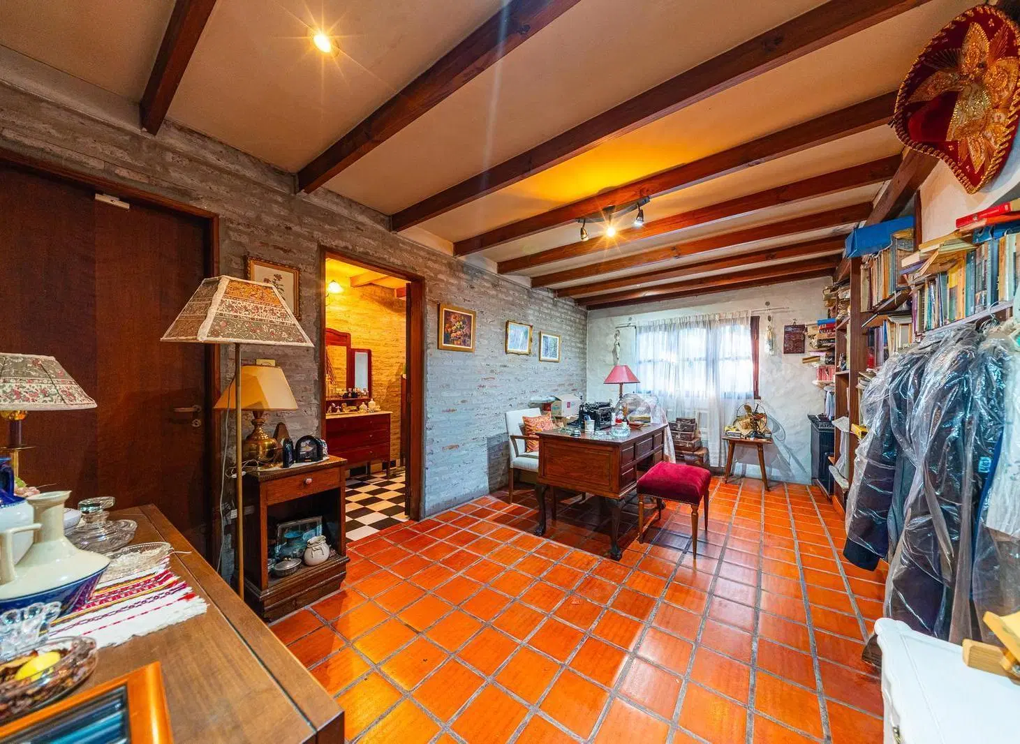 Casa en barrio Parque 2