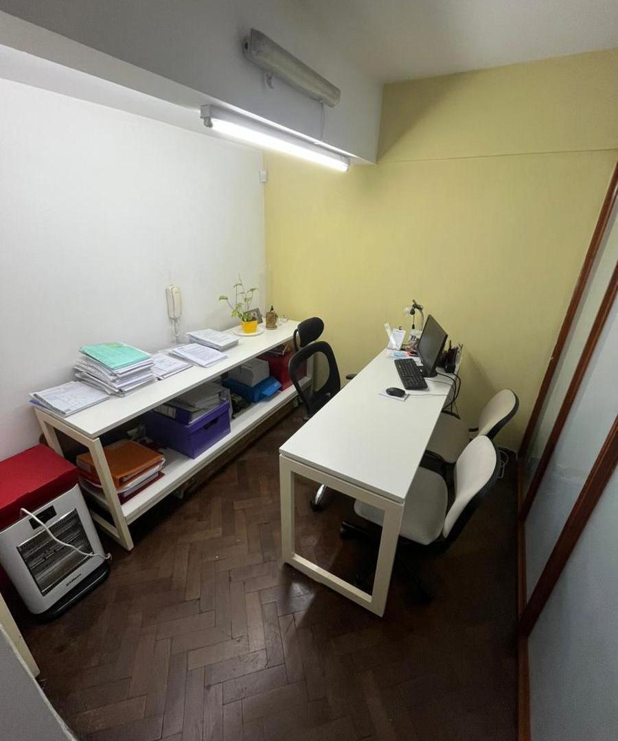 Oficina Cordoba al 1300