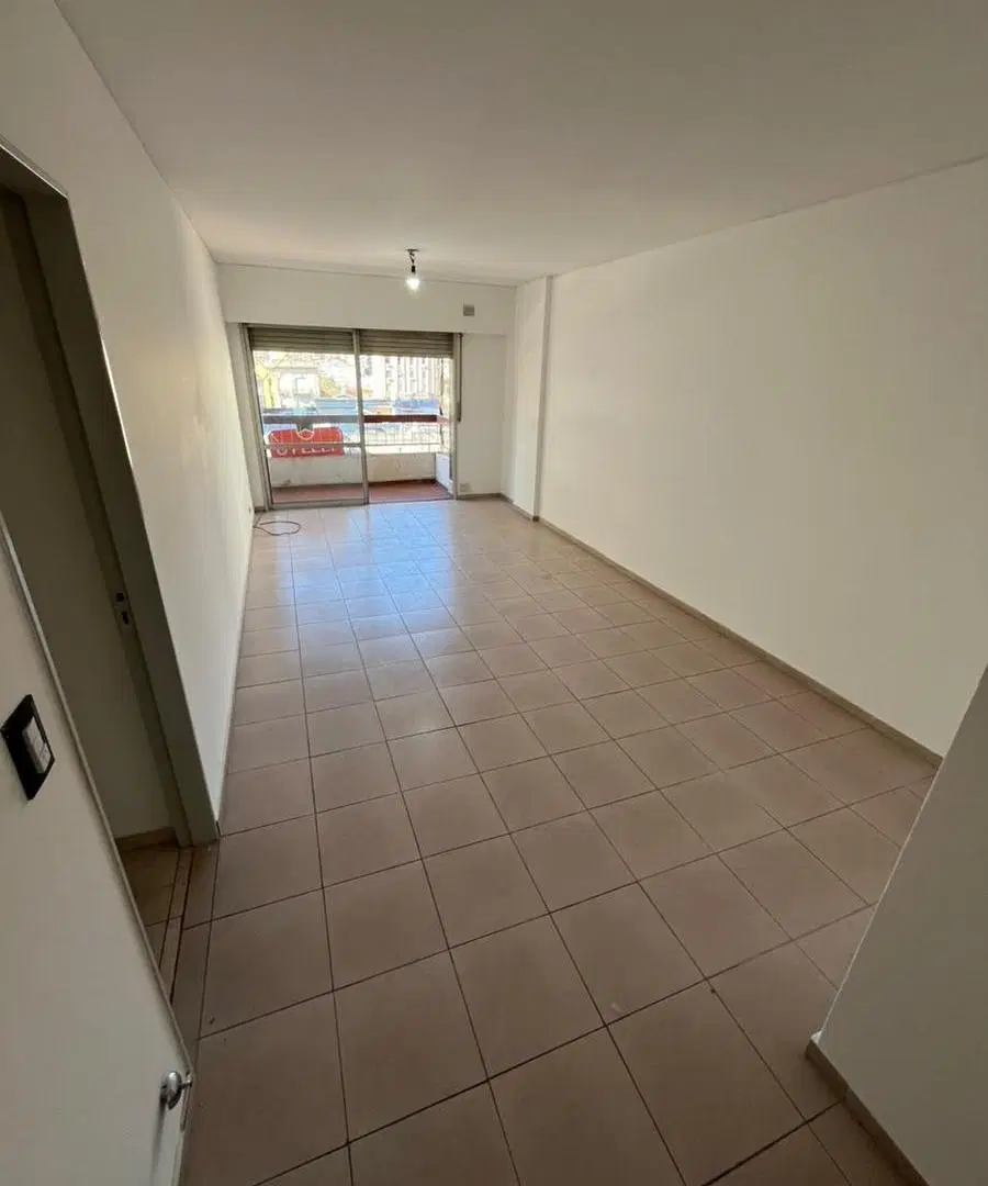 Departamento Mitre al 900 3