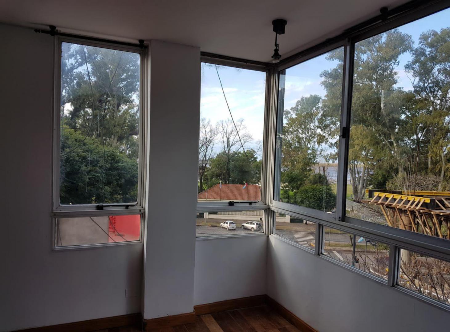 Foto de Depto de 2 Dormitorios en alquiler Urquiza y Laprida, imagen 1