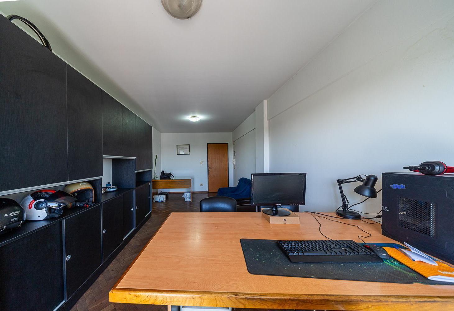 Foto de DEPARTAMENTO DE 2 DORMITORIOS CON COCHERA, imagen 1