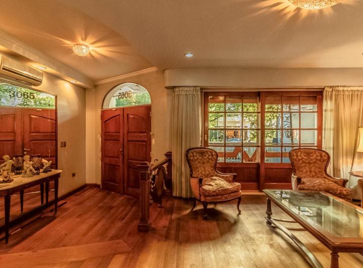 CASA EN VENTA 6 AMBIENTES EN BELGRANO R 4