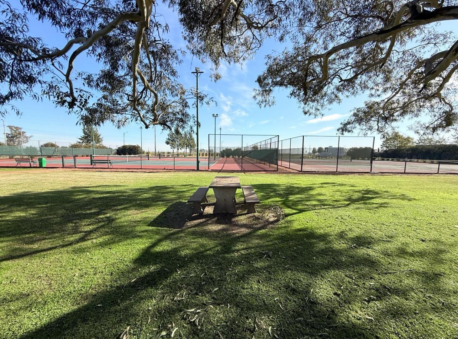 TERRENO EN VENTA EN SAN LUCAS - EXCELENTE UBICACIÓN