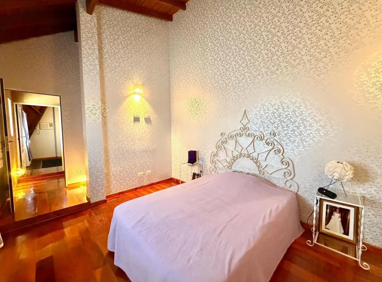 CASA EN VENTA EN PARQUE LAS NACIONES - 5 AMBIENTES CON PILETA 5