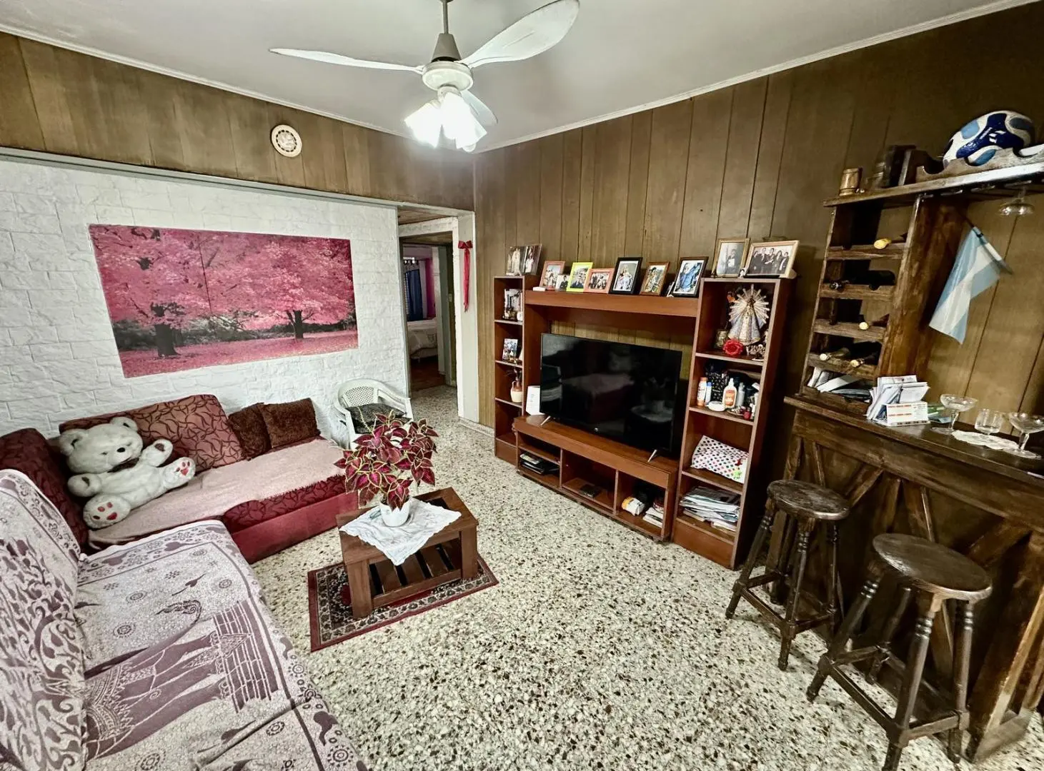 CASA EN VENTA EN QUILMES - 4 AMBIENTES CON QUINCHO 3
