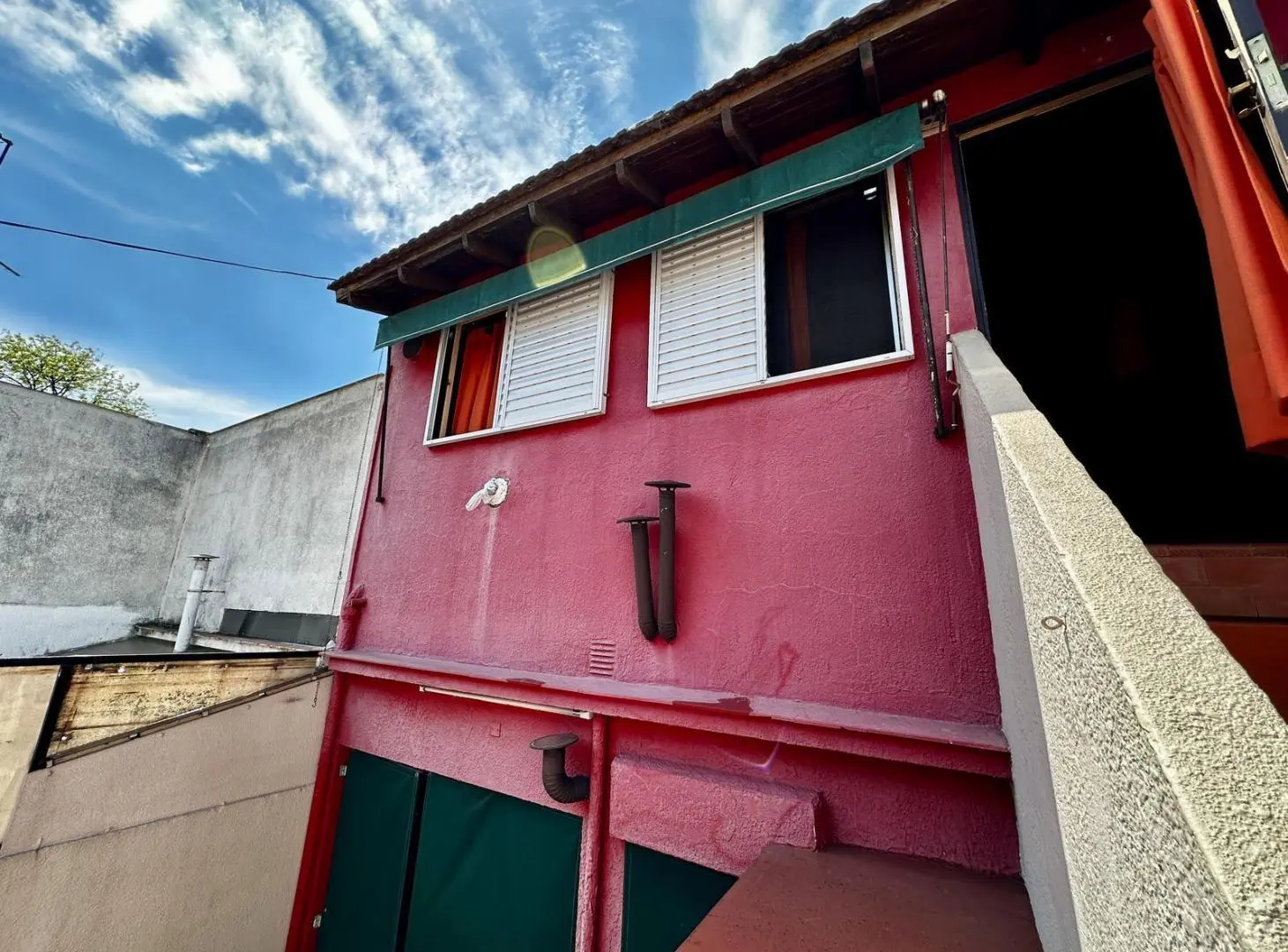 CASA EN VENTA EN BANFIELD - IDEAL 2 FAMILIAS 4