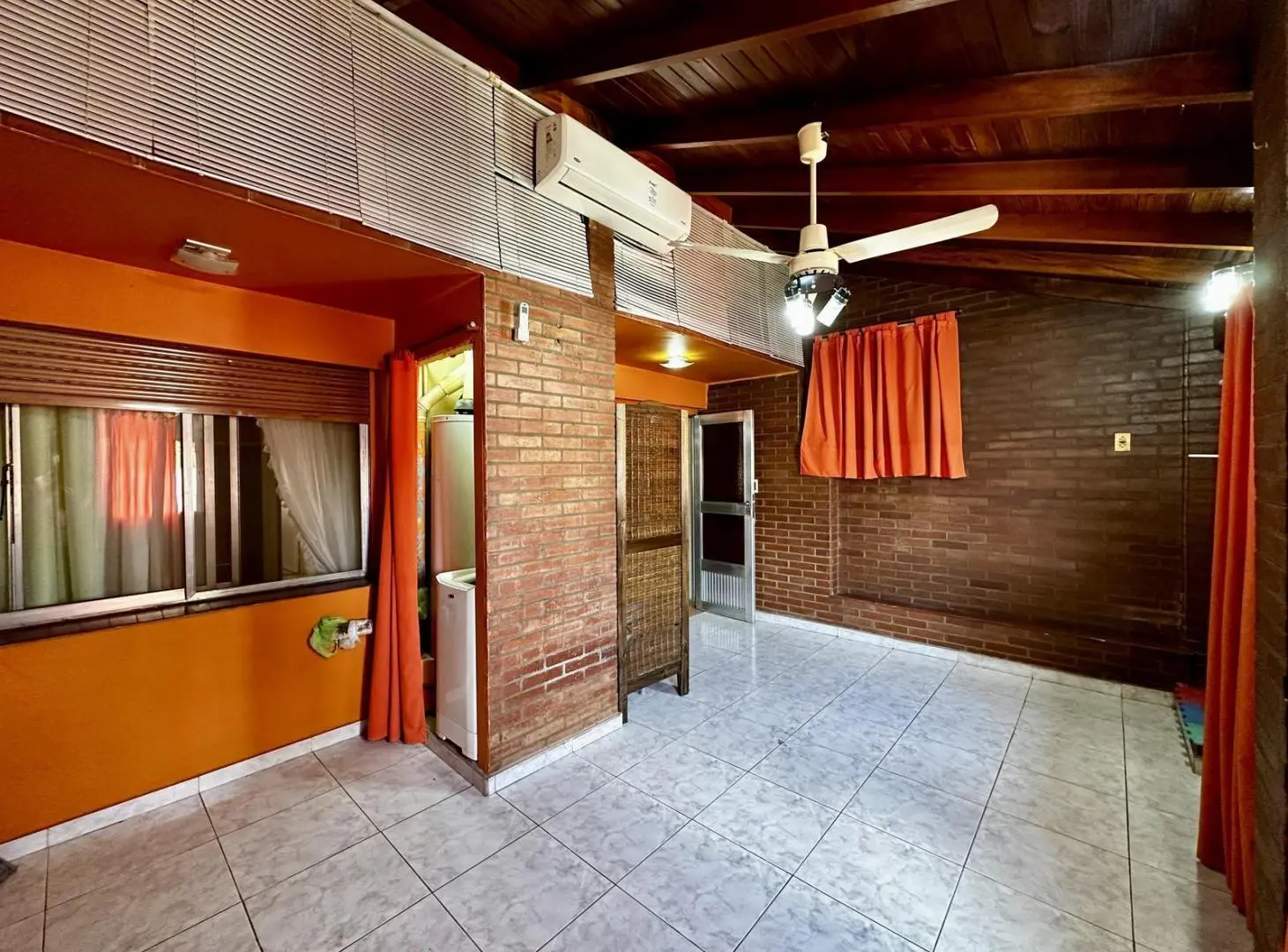 CASA EN VENTA EN BANFIELD - IDEAL 2 FAMILIAS 8