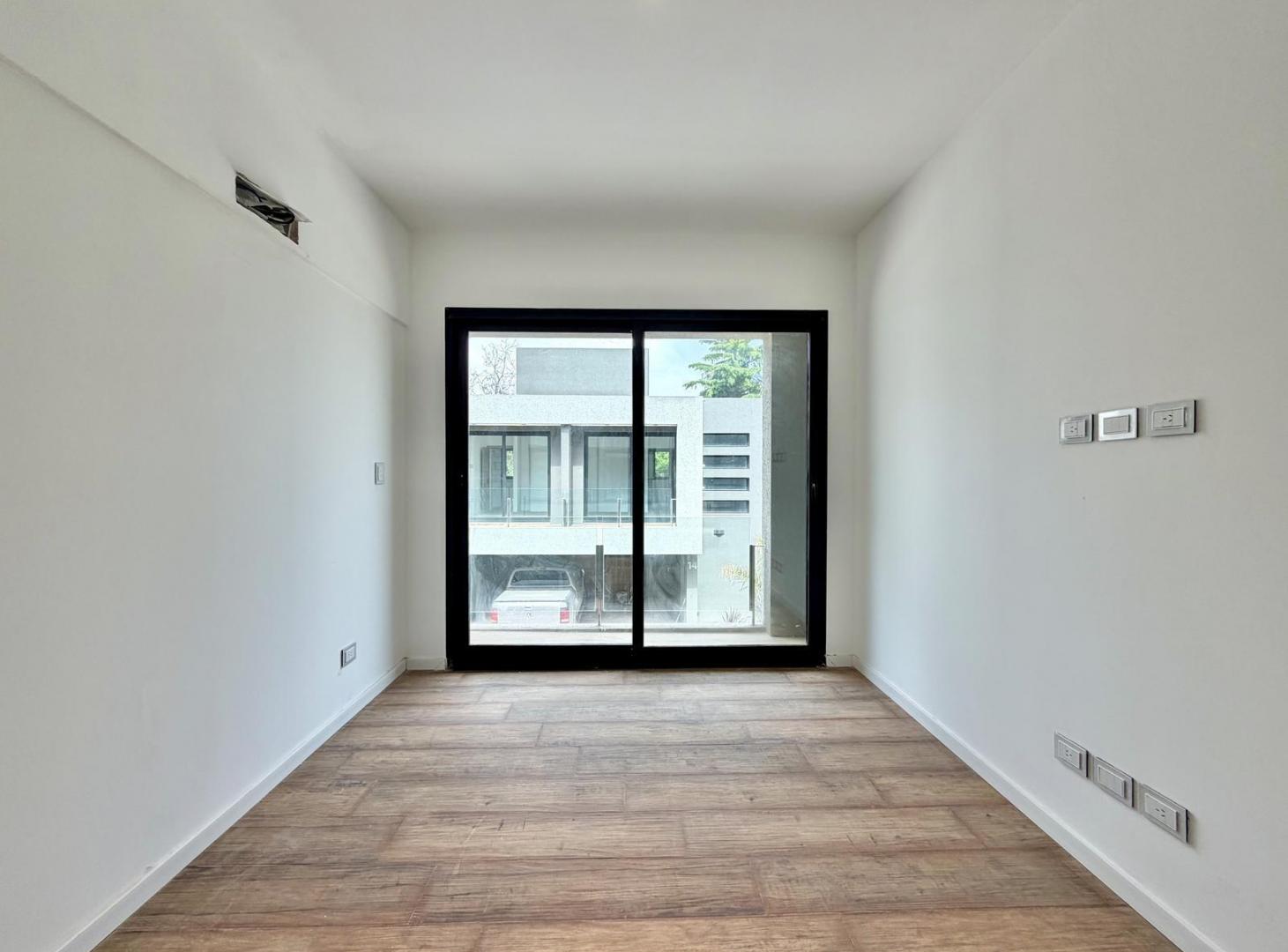 Foto de DEPARTAMENTO EN VENTA EN CANNING EXCLUSIVO - 3 AMBIENTES TIPO DÚPLEX, imagen 1