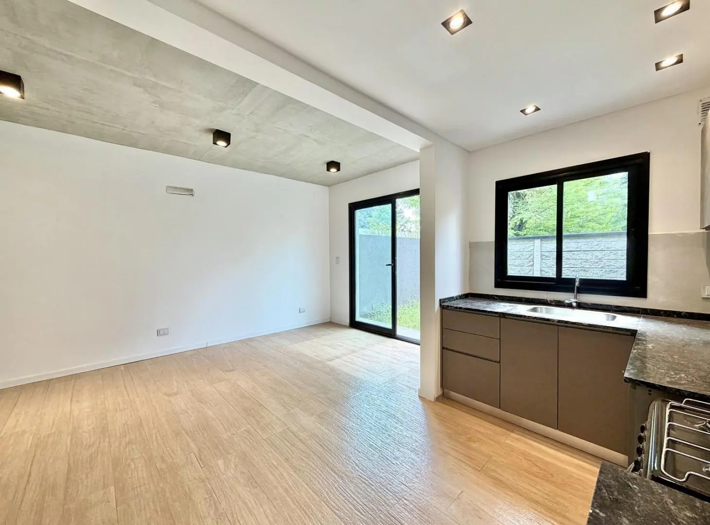 DEPARTAMENTO EN VENTA EN CANNING EXCLUSIVO - 3 AMBIENTES TIPO DÚPLEX 5