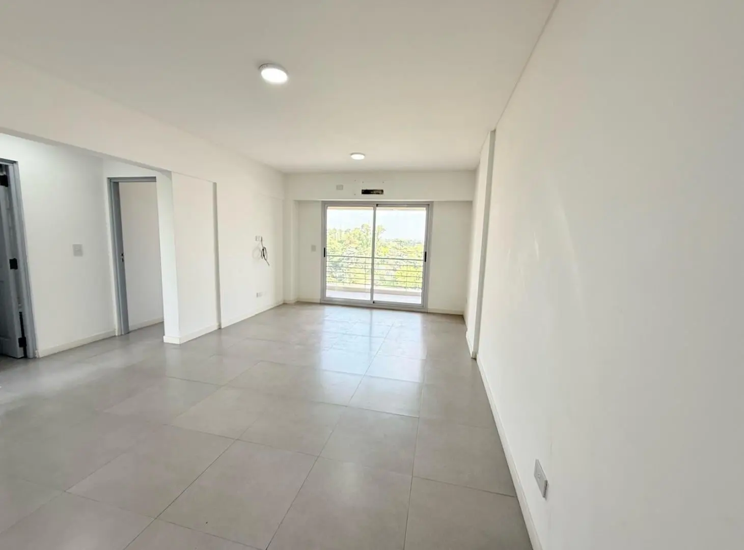 Alquiler departamento 3 ambiente, Ezeiza Centro 2