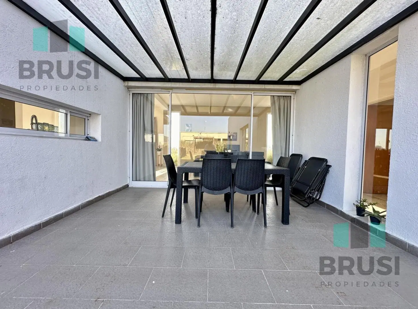 CASA 4 AMBIENTES EN VENTA EN HORIZONTES AL SUR 4