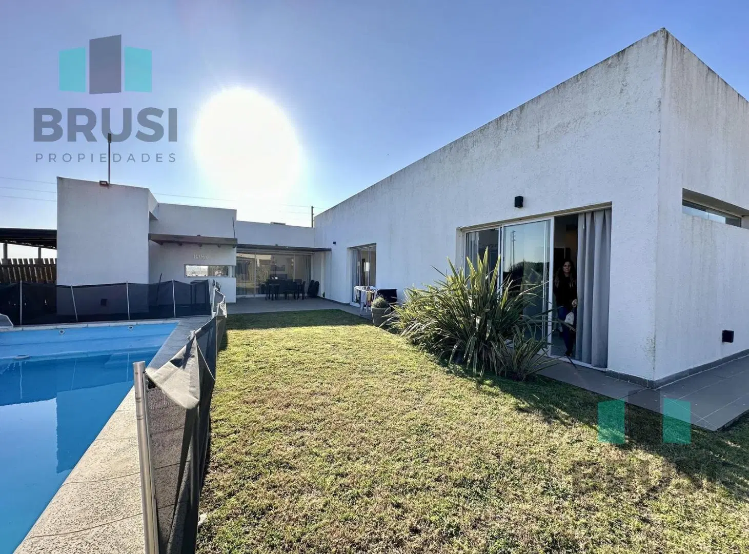 CASA 4 AMBIENTES EN VENTA EN HORIZONTES AL SUR 8