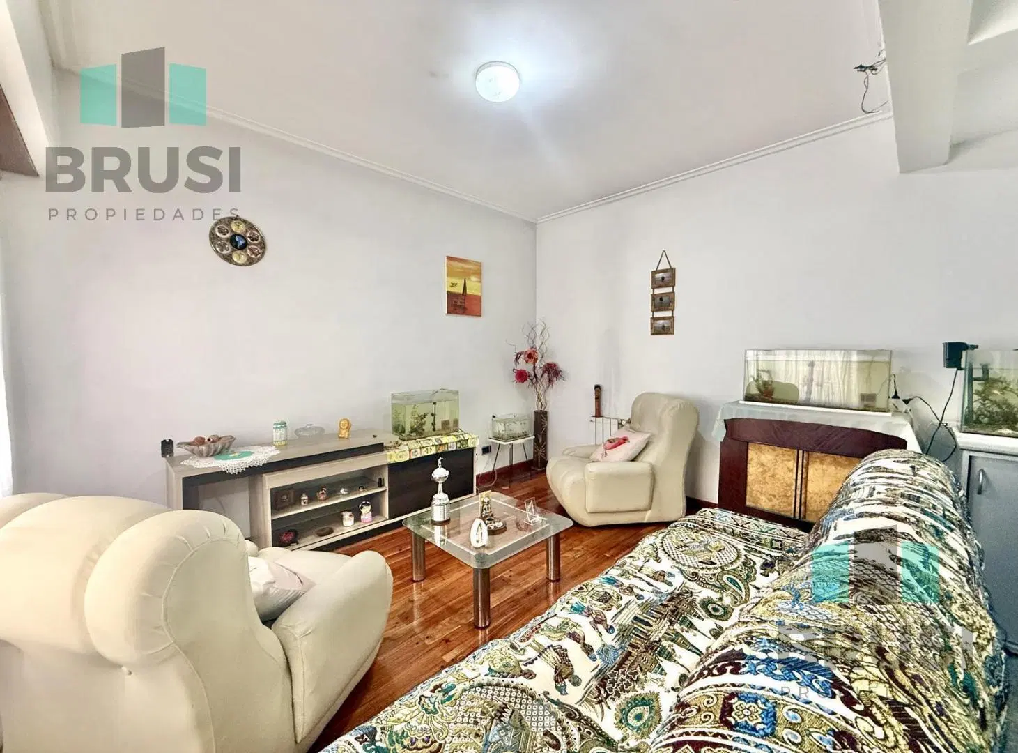 CASA EN VENTA EN MONTE GRANDE - DOBLE LOTE - INVERSORES - OPORTUNIDAD 3