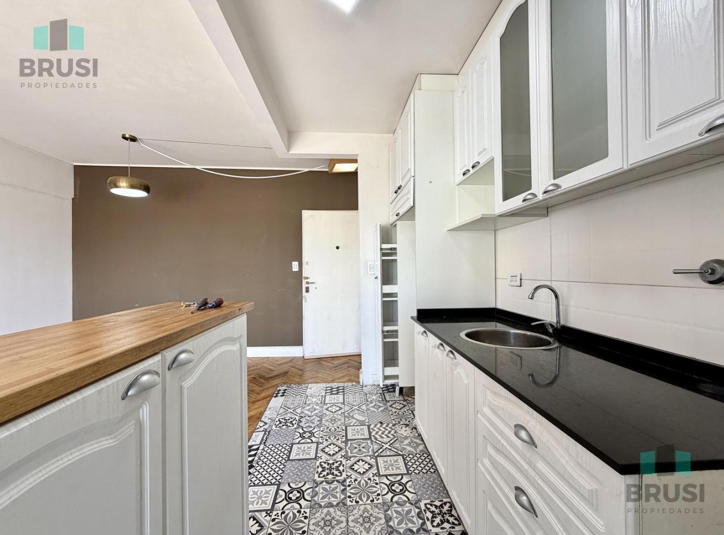 Foto de DEPARTAMENTO EN VENTA - 3 AMB. - REMEDIOS DE ESCALADA - ACEPTA, imagen 3