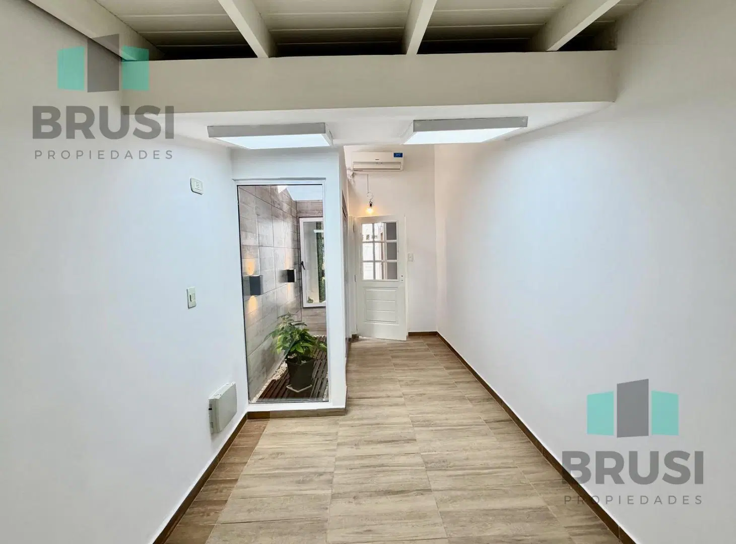DEPARTAMENTO APTO PROFESIONAL EN ALQUILER - TEMPERLEY 4