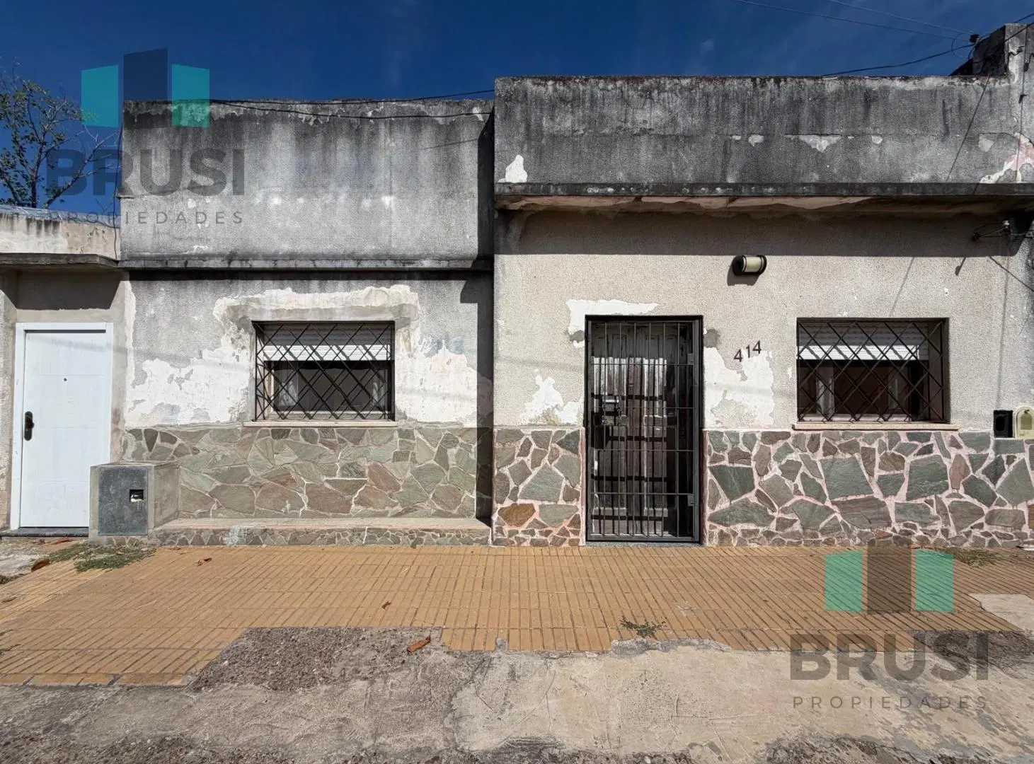 CASA EN VENTA EN LLAVALLOL - 3 AMBIENTES 5