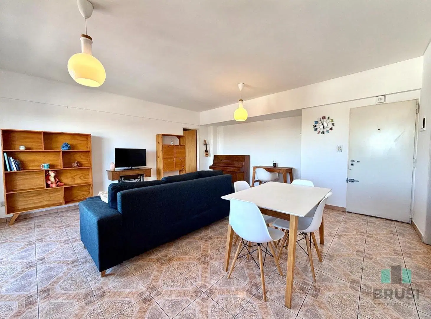VENTA Departamento Lomas de Zamora Oeste Piso Alto Luminoso 4