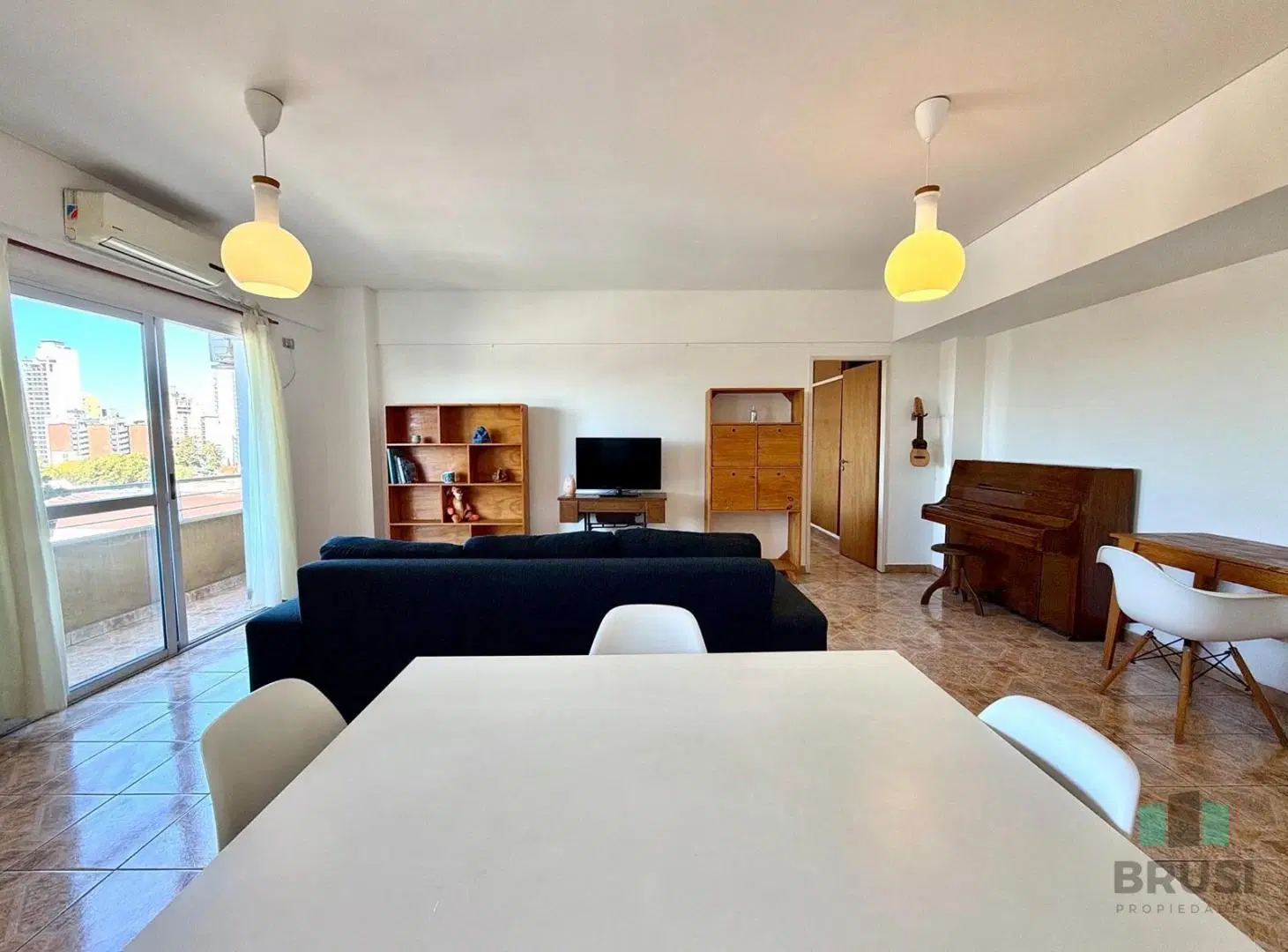 VENTA Departamento Lomas de Zamora Oeste Piso Alto Luminoso 3