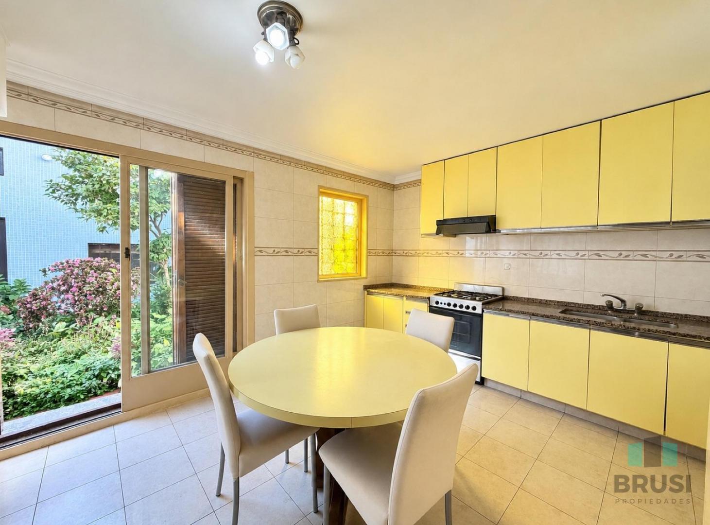 Foto de VENTA CASA 5 DORMITORIOS CON QUINCHO - FINANCIACION DIRECTA - SAN, imagen 2