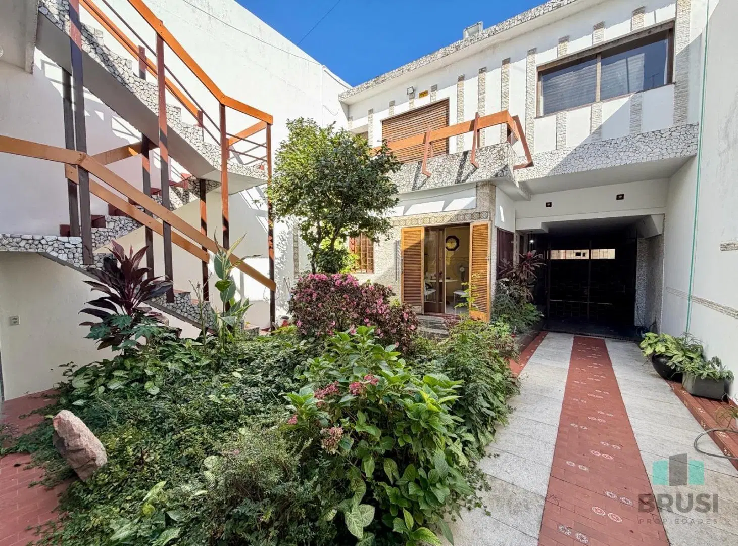 VENTA CASA 5 DORMITORIOS CON QUINCHO - FINANCIACION DIRECTA - SAN CRISTOBAL - CABA 3
