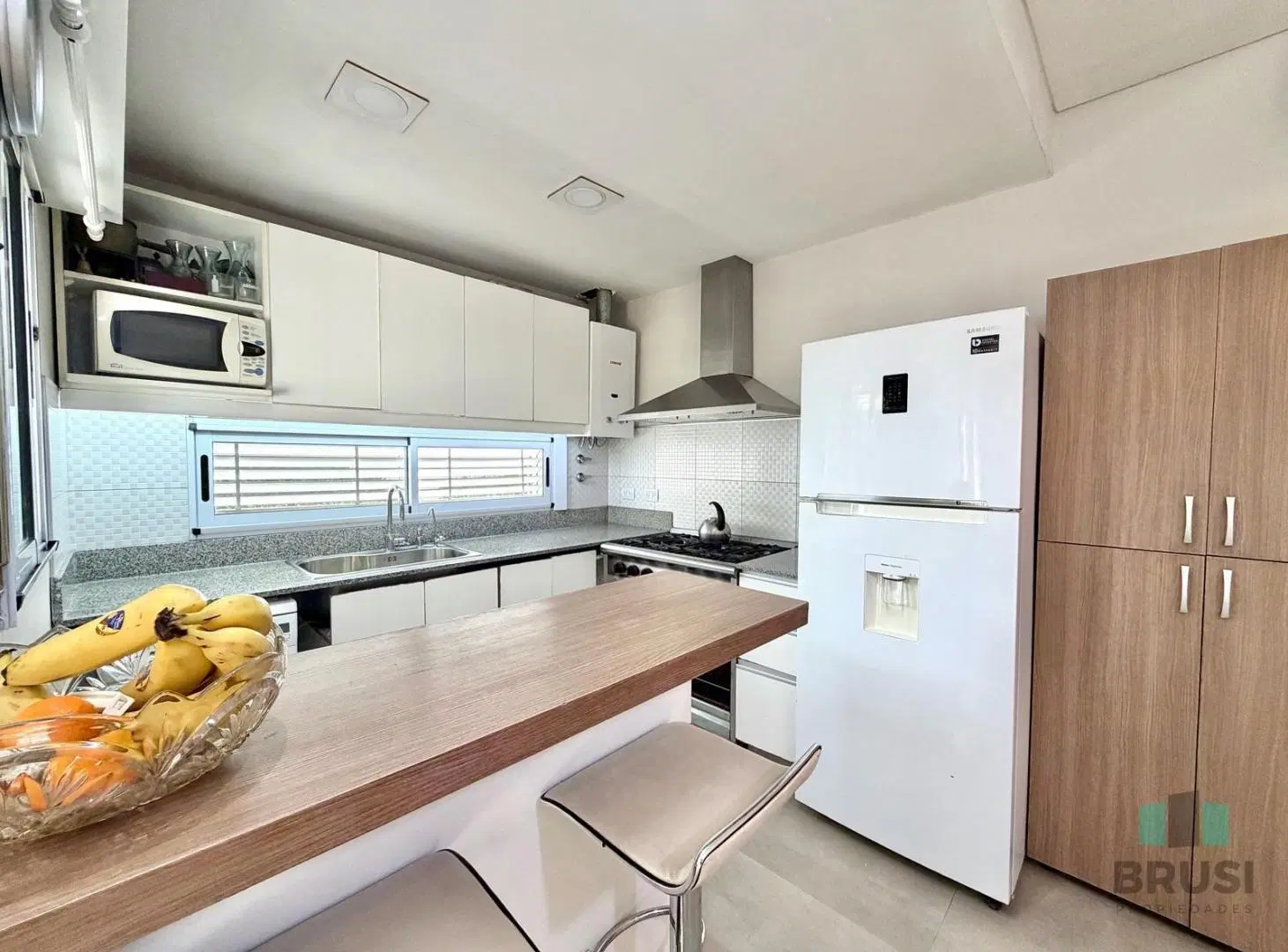 PH EN VENTA EN ADROGUE - 3 AMBIENTES 4