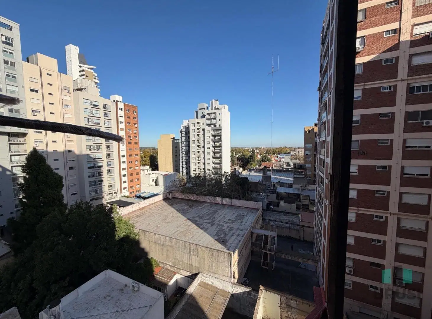 DEPARTAMENTO EN VENTA DE POZO EN LOMAS DE ZAMORA 3