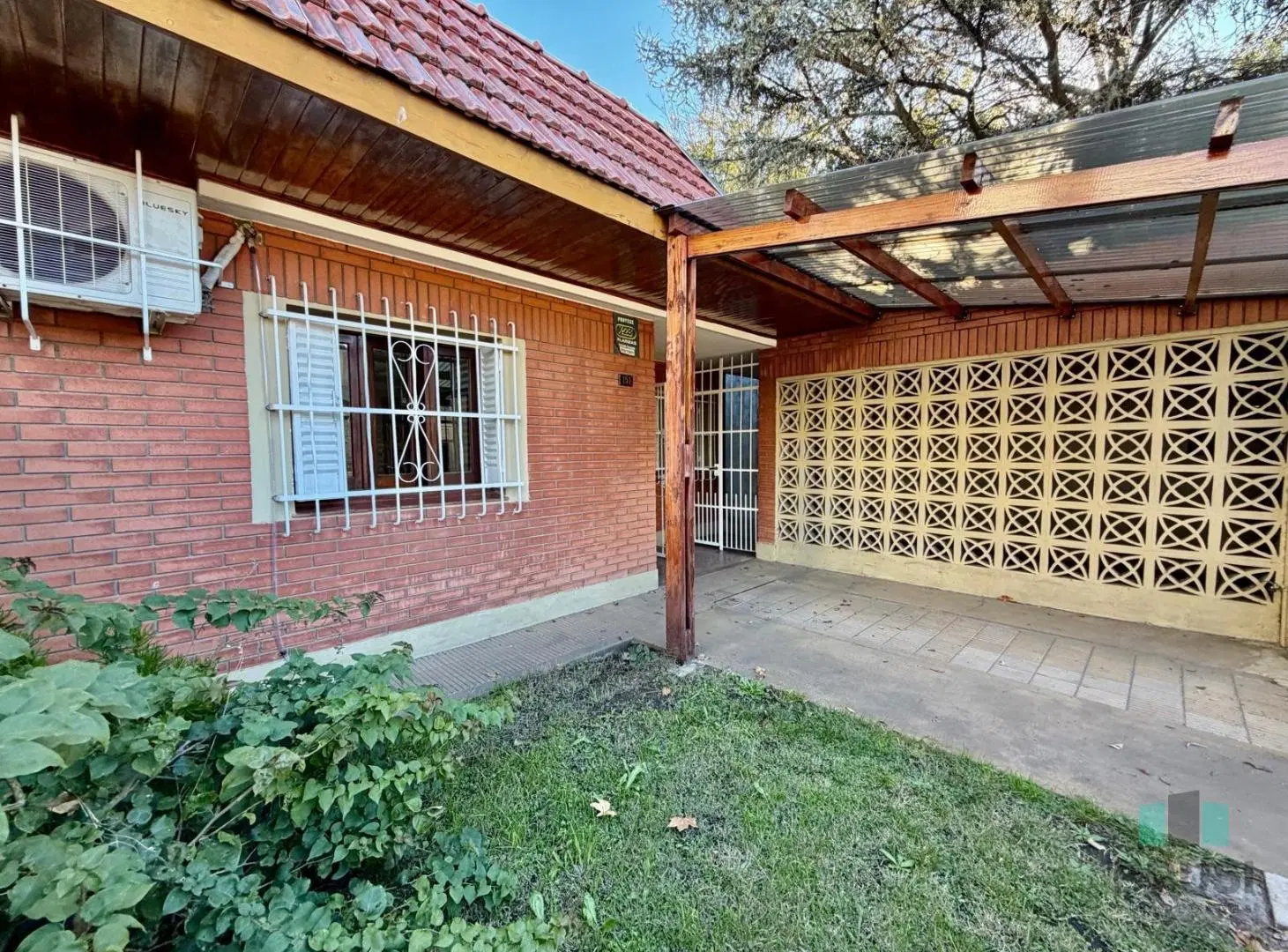 Casa en venta en Temperley Oeste 3