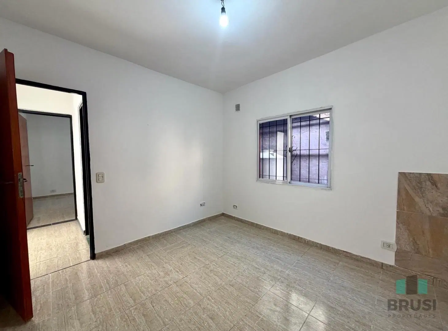 Departamento a estrenar con cochera en Claypole 2