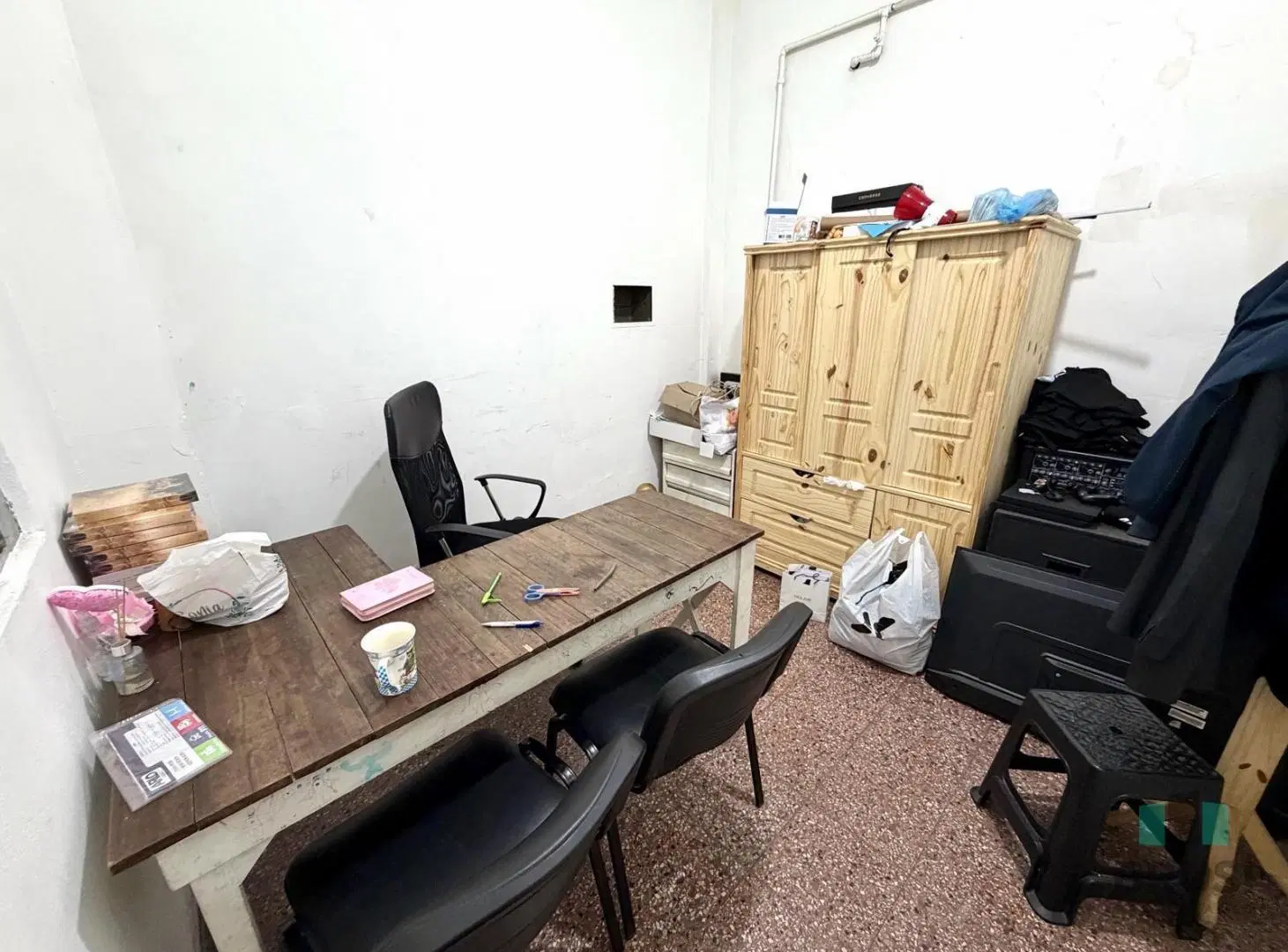 LOCAL EN VENTA EN BANFIELD OESTE SOBRE IRIGOYEN 5