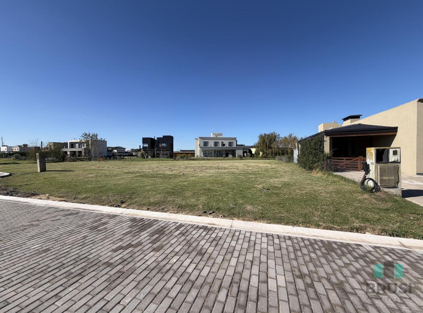 TERRENO EN VENTA EN HORIZONTES AL SUR - LOTE 87