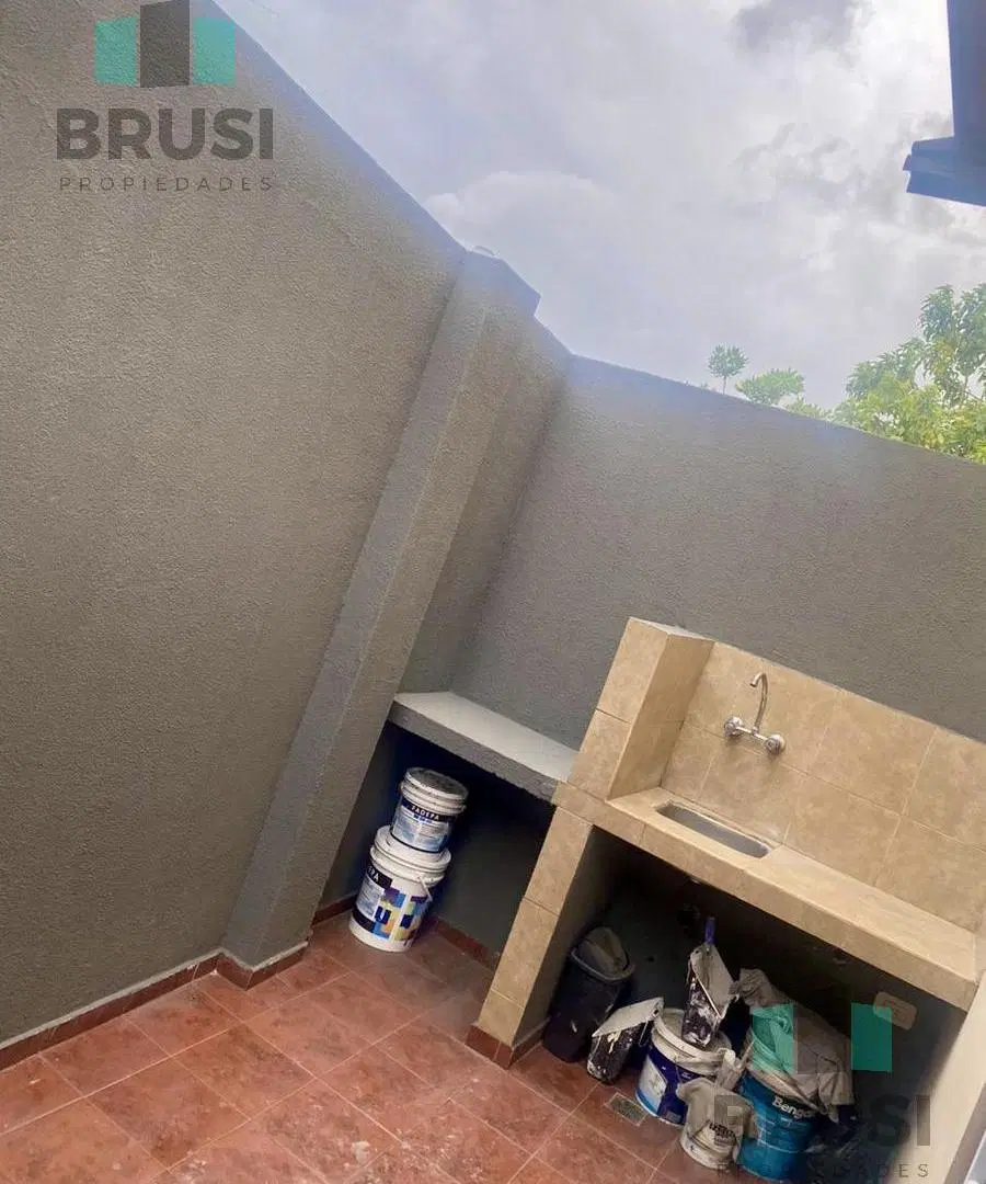 DUPLEX EN VENTA EN TEMPERLEY - 3 AMBIENTES - CON COCHERA 3