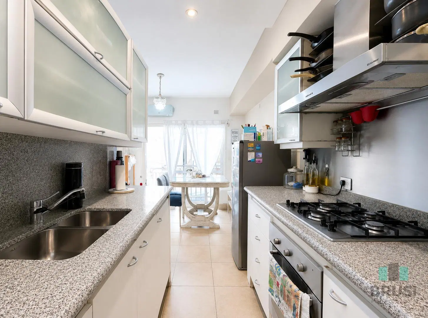 CASA EN VENTA EN ALTOS DE PRINGLES - 6 AMBIENTES 2