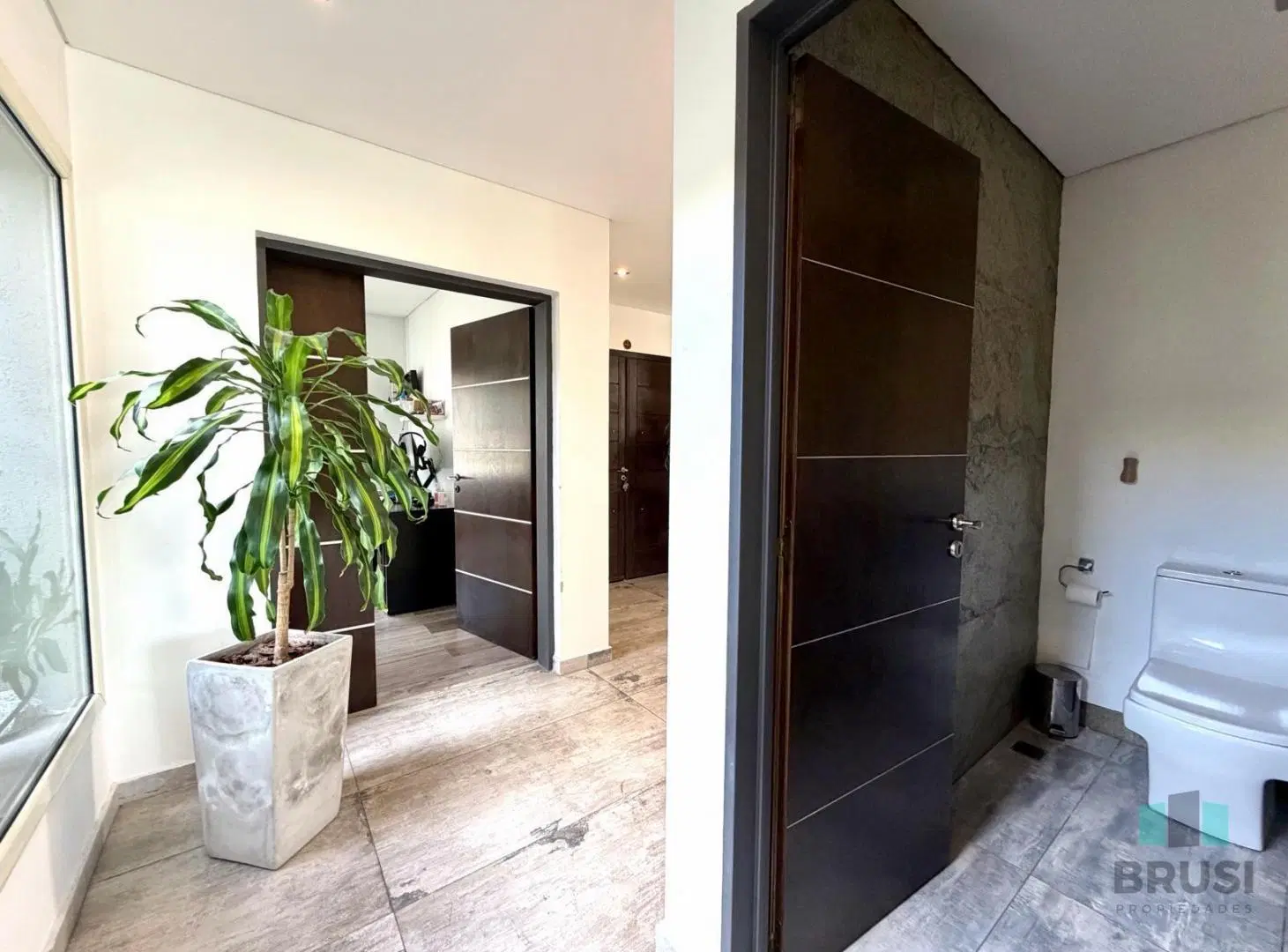 CASA EN VENTA 280m²| PANELES SOLARES| PILETA CALEFACCIONADA| LAGOS DE CANNING - CANNING- OPORTINDAD 5