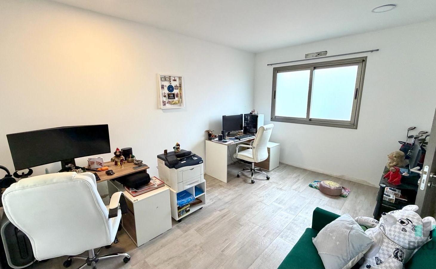 Foto de CASA DE 8 AMB EN VENTA EN CHACRAS DE LA TRINIDAD - CAÑUELAS, imagen 5
