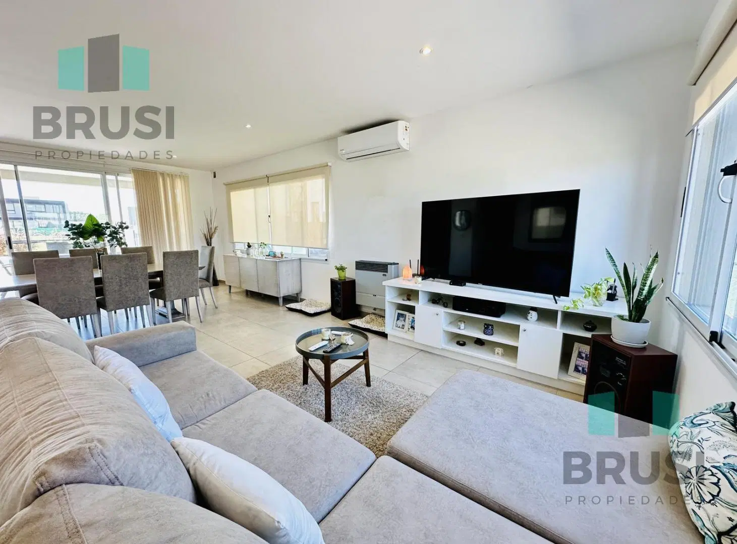 CASA 5 AMBIENTES EN VENTA EN SAN FELIPE - EQUIPADA 3