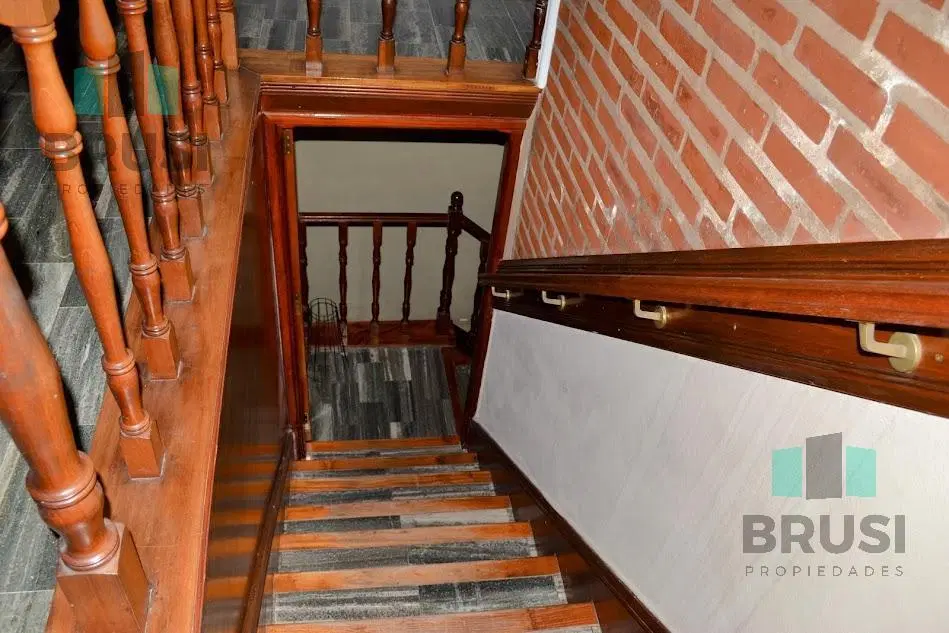 CASA EN VENTA EN LLAVALLOL - 6 AMBIENTES 3