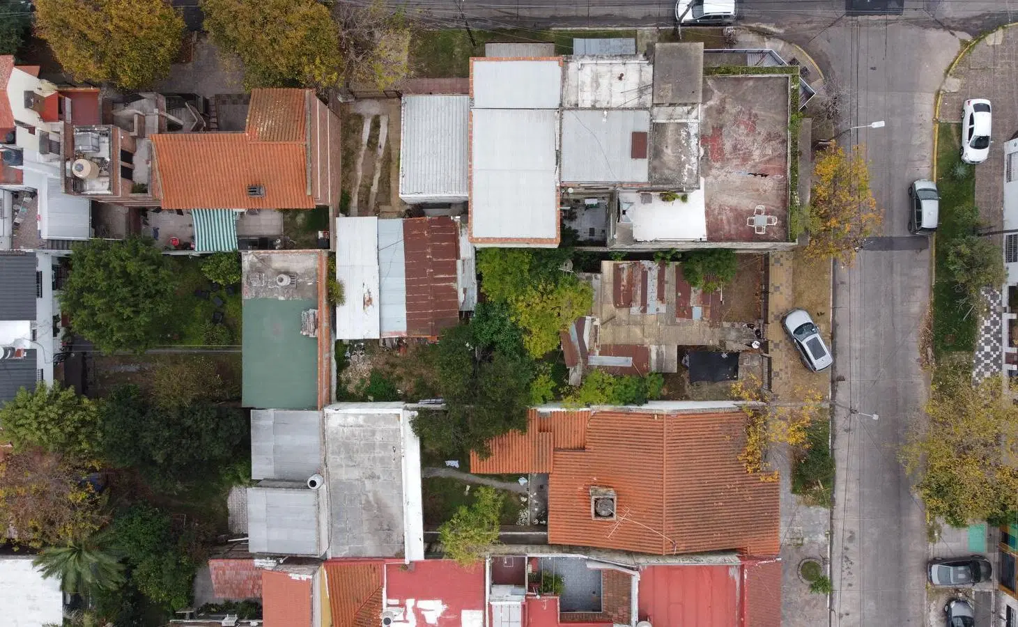 VENTA DE TERRENO EN BANFIELD OESTE 2