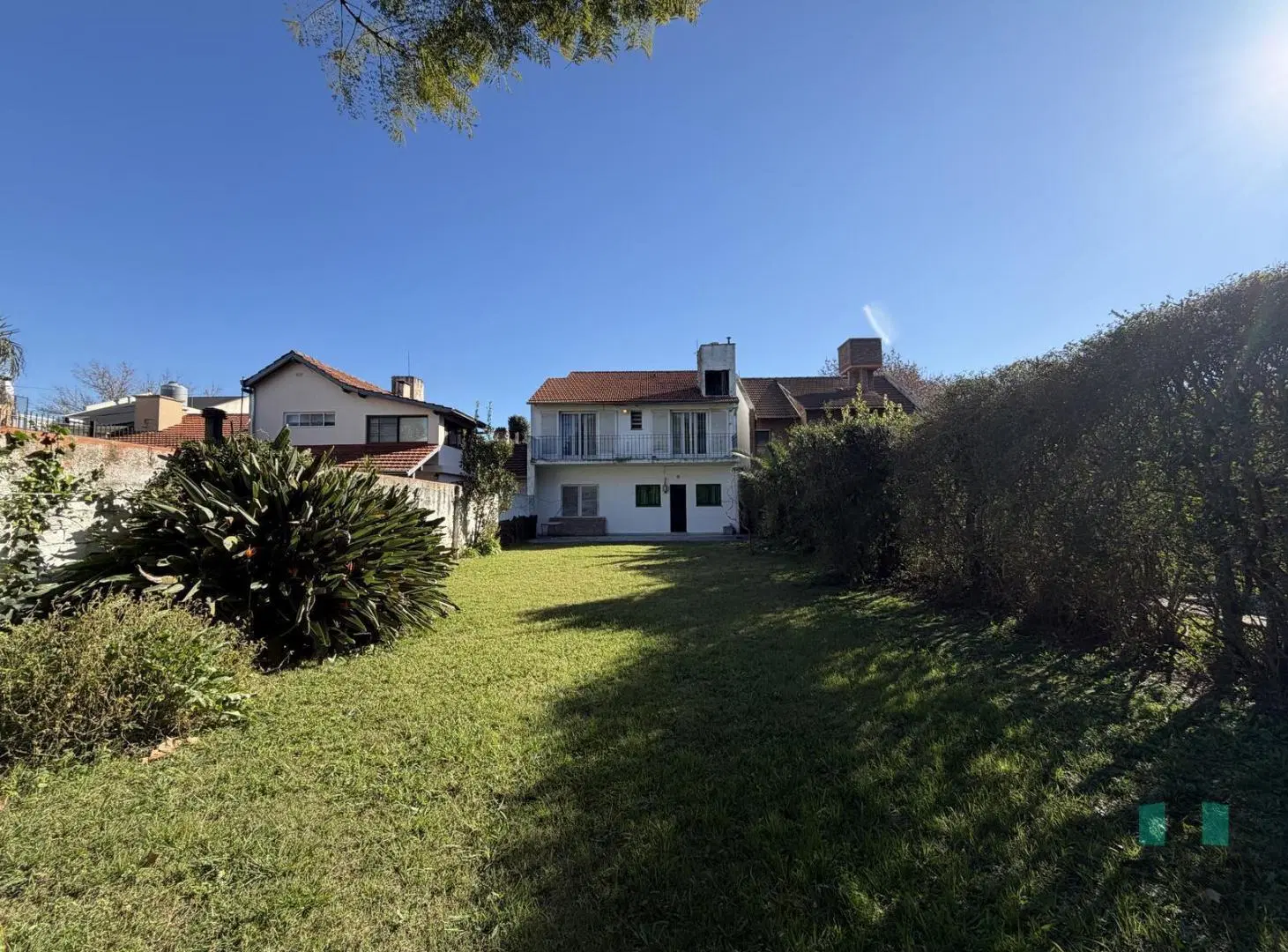 CASA EN VENTA EN LOMAS DE ZAMORA - 5 AMBIENTES 3