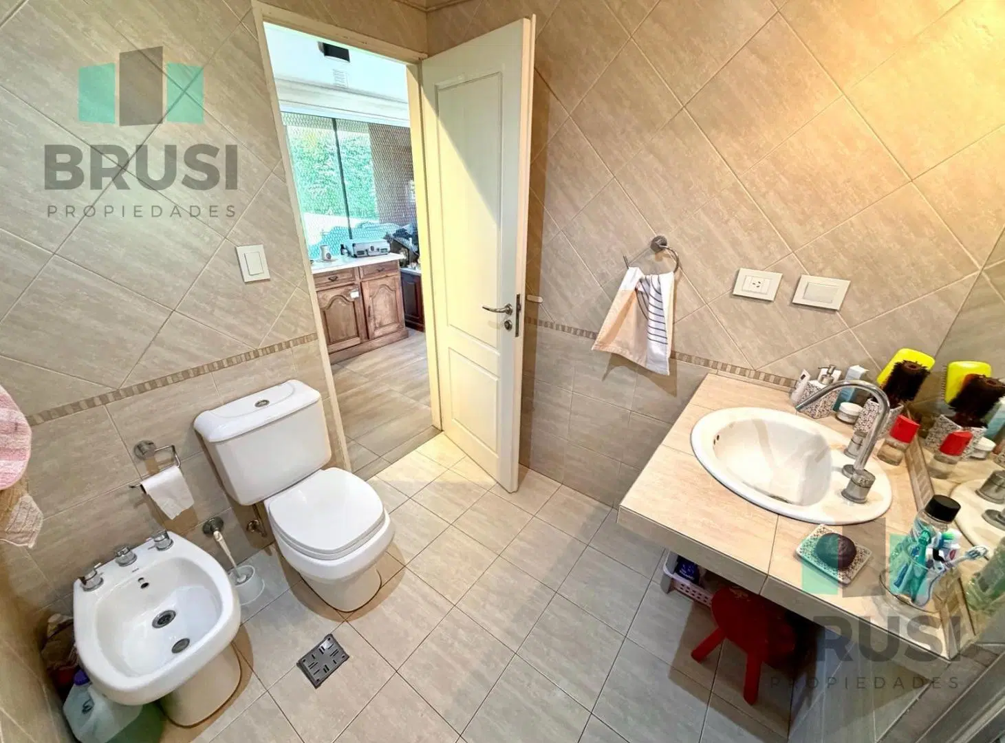 CASA 4 AMBIENTES EN VENTA EN EL TREBOL LA UNION 8