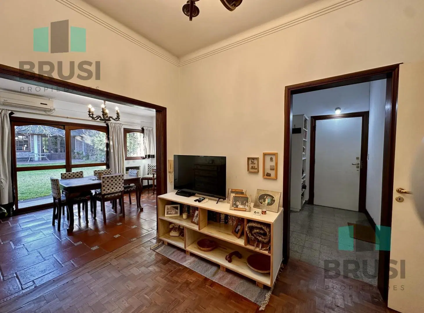 CASA PH EN VENTA EN LOMAS DE ZAMORA CON GRAN PARQUE 4
