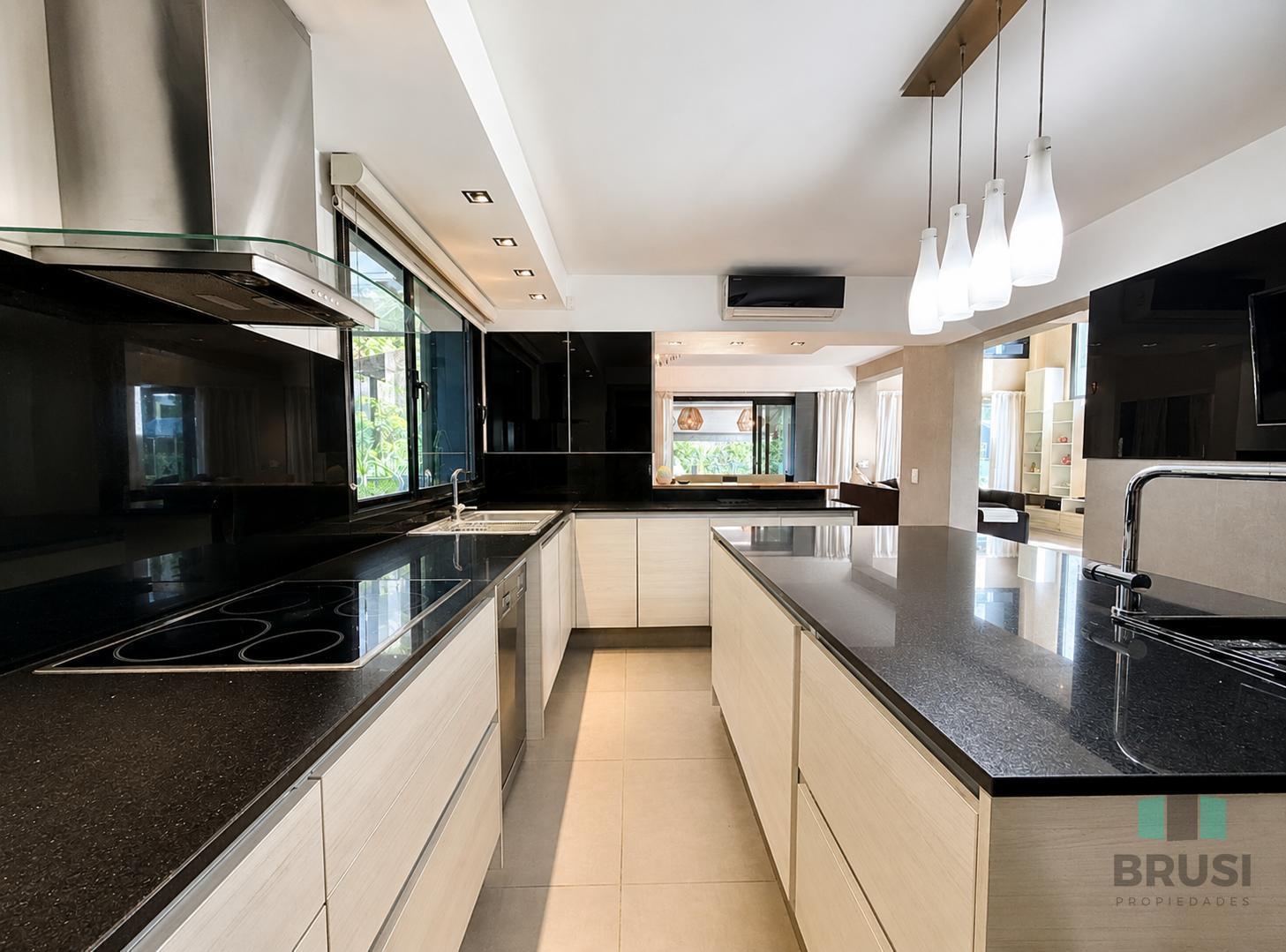 Foto de CASA EN VENTA EN LOS NARANJOS CANNING, imagen 1