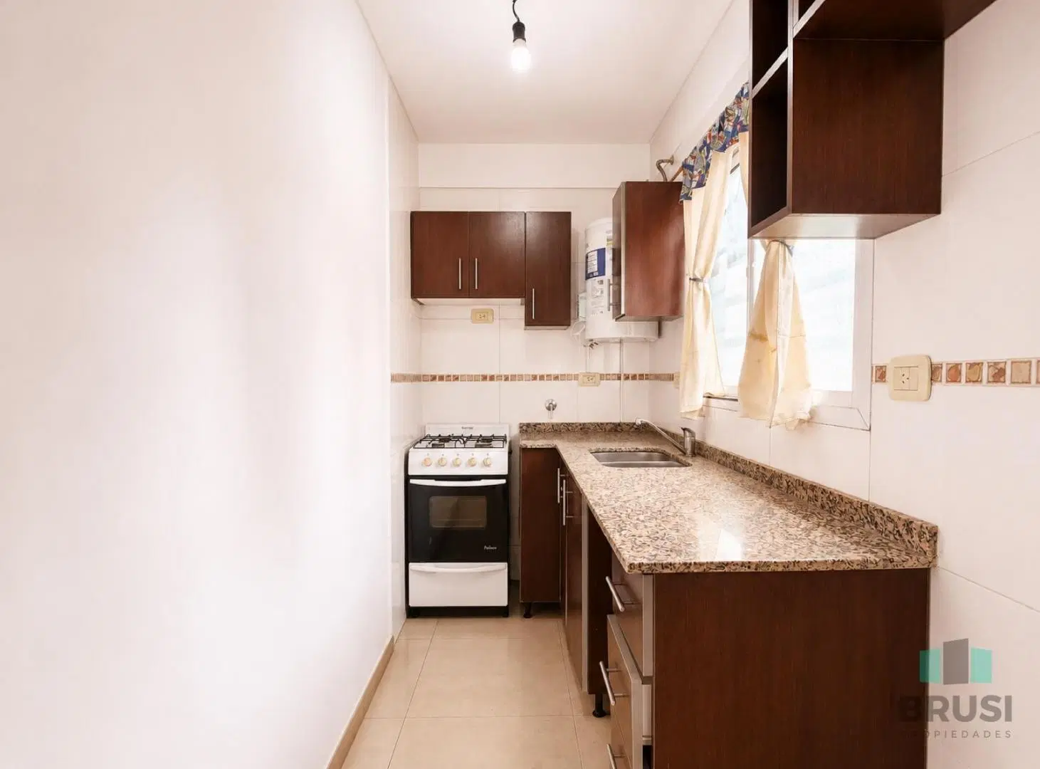 DEPARTAMENTO EN VENTA EN BANFIELD - 2 AMBIENTES - PLANTA BAJA 4